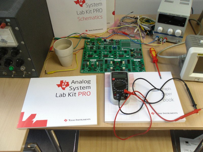 TI_LabkitPro_a.jpg - Labkit Pro is a modern system for teaching, still sold by Texas Instruments. See  video .