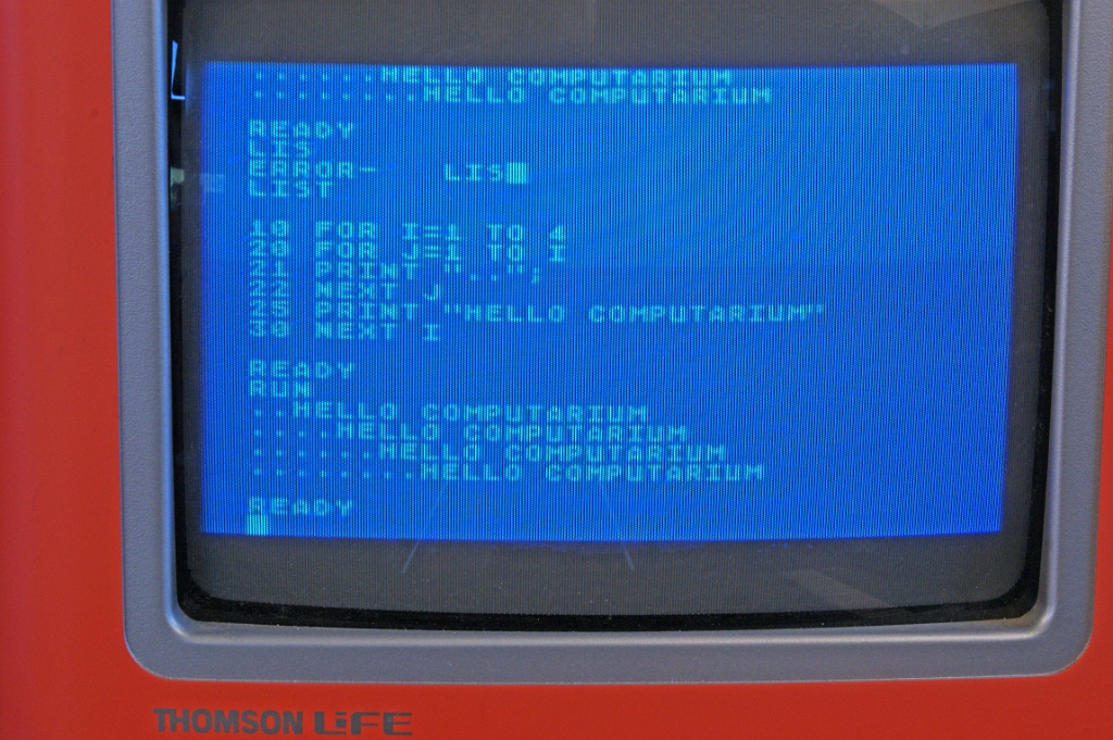 DSC03411.JPG - Screen showing small BASIC program. Moiré is a photographic artefact.