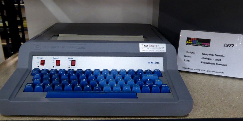 P1030485.JPG - A Miniterm 1203S printing terminal with integrated acoustic modem from 1977. Baud rates up to 300.