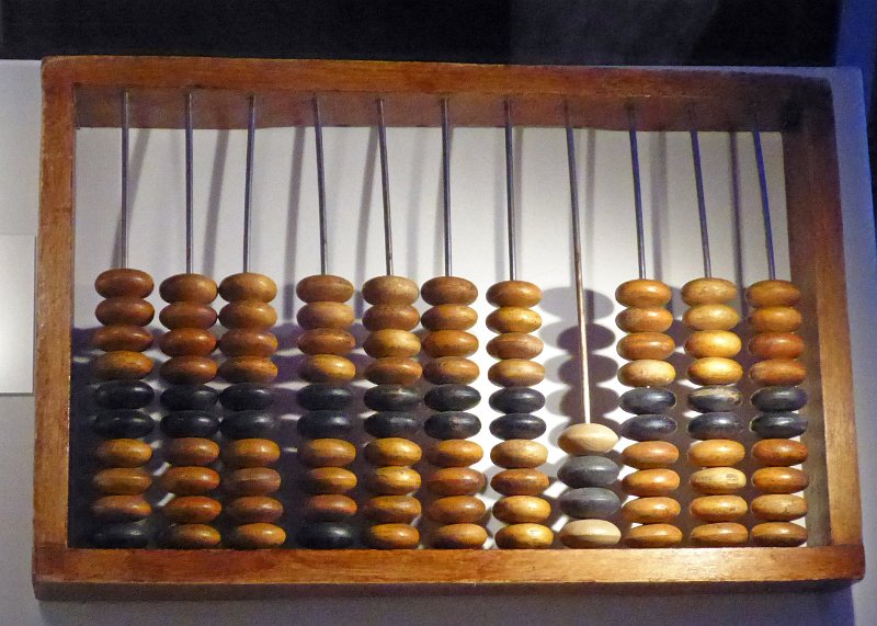 CHM006.JPG - A Russian abacus (also in the Computarium's collection).