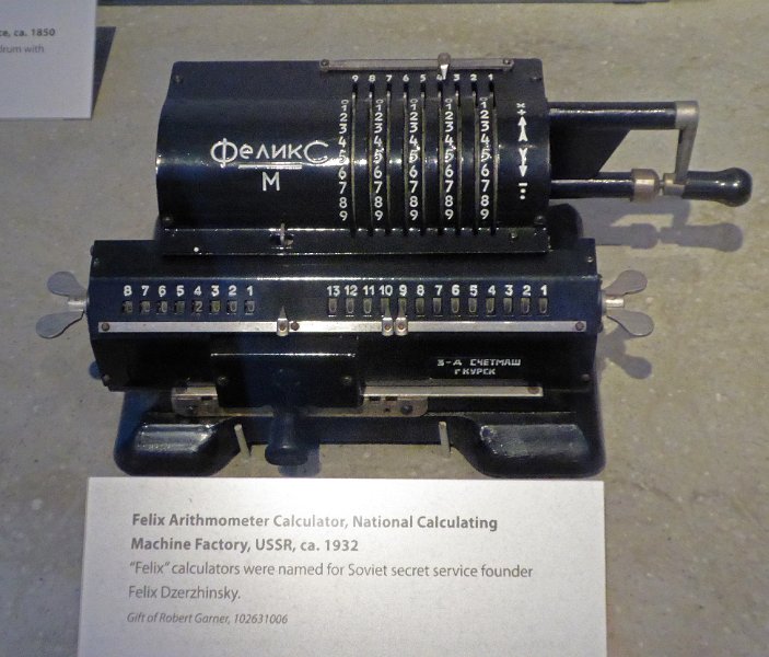 CHM016.JPG - The ubiquitous Russian Feliks calculator; several in the Computarium collection.