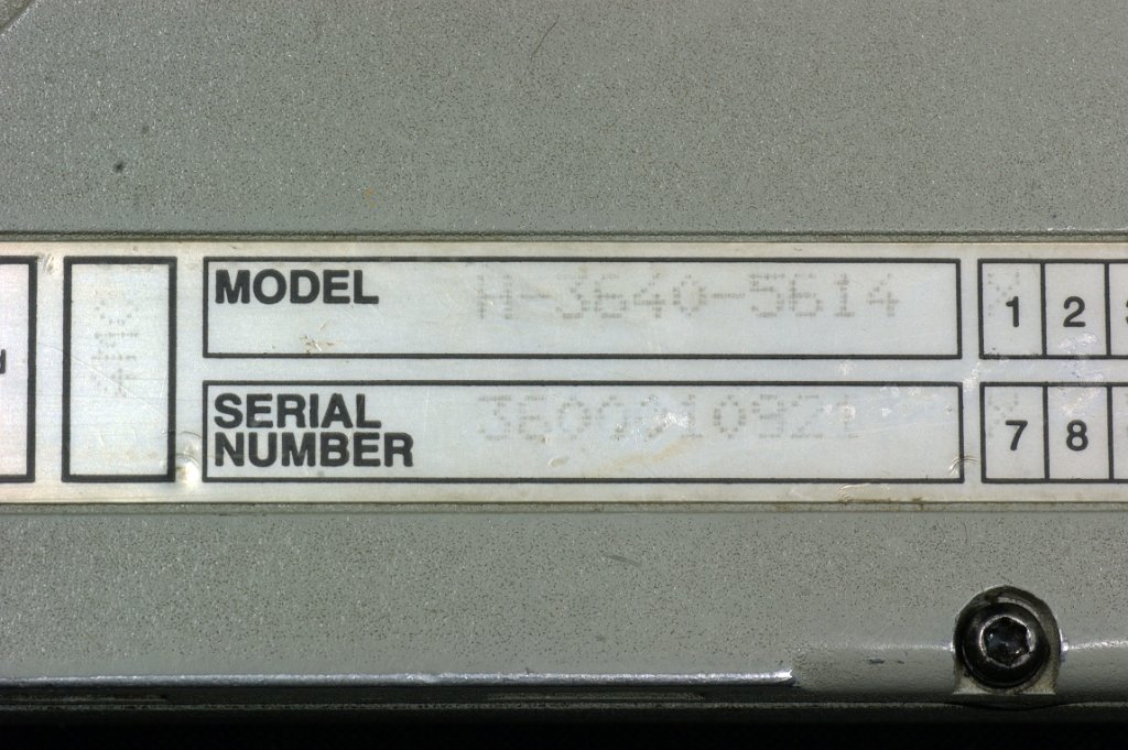 DSC07837.JPG - Difficult to read labels with model and serial codes.