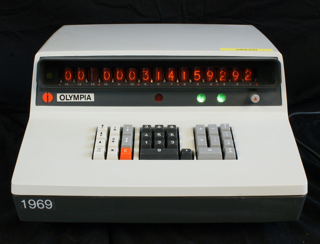 DSC04829.JPG - This vintage Olympia calculator from 1969 has all logic implemented by discrete components (transistors, diodes, resistors and capacitors). There are no integrated circuits. The memory is made of three ferrit-core boards (see  here .)