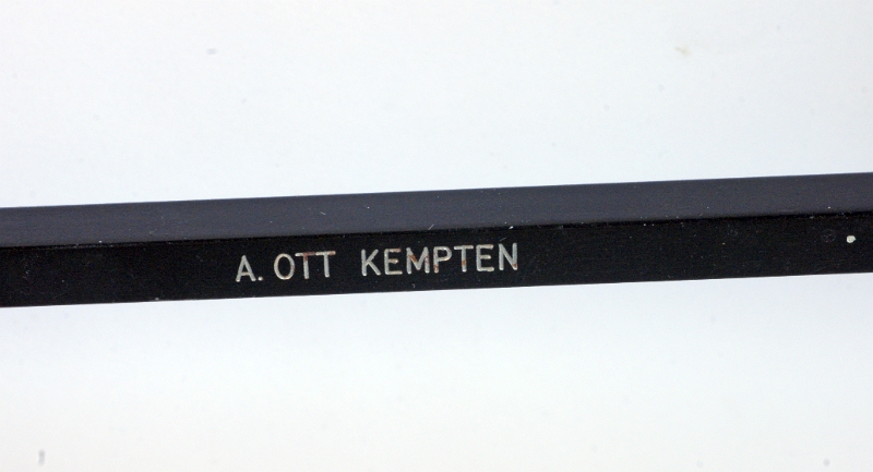 DSC04526.JPG - Name of the manufacturer Albert OTT in Kempten, Allgäu (Germany).