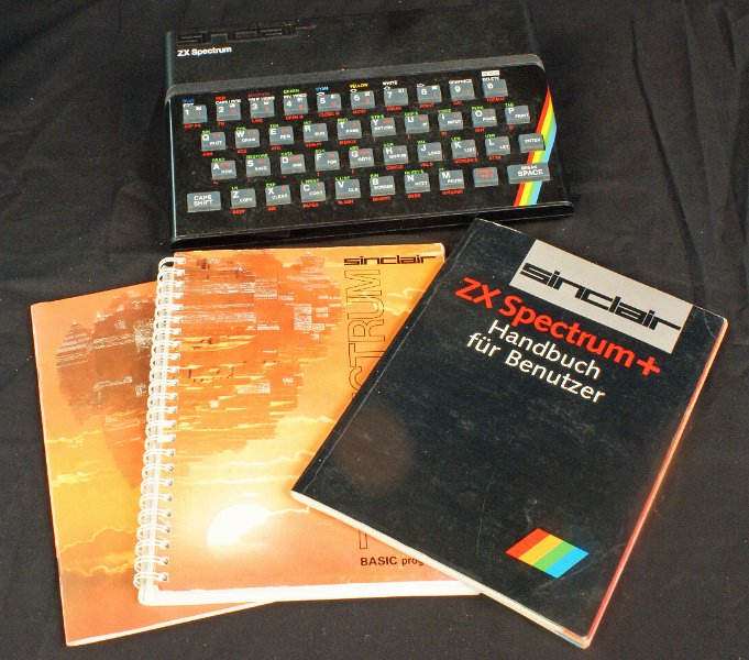 DSC02700.JPG - Spectrum with German manuals (note: they are for the + model!)