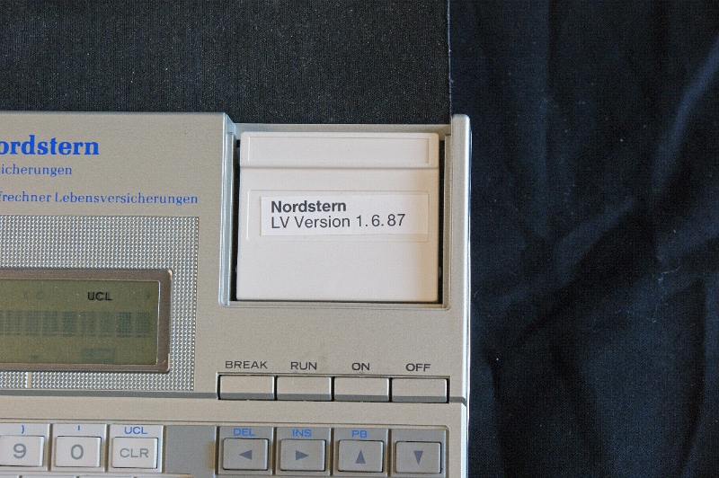 DSC03023.JPG - The Rom module holds the software to do life-insurance related calculations. The machine boots into this software when the module is present. "LV" means "LebensVersicherung" (life insurance).