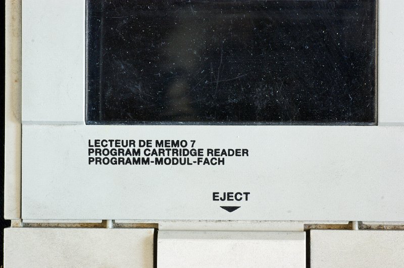 DSC02835.JPG - Audio-cassette tape drive.
