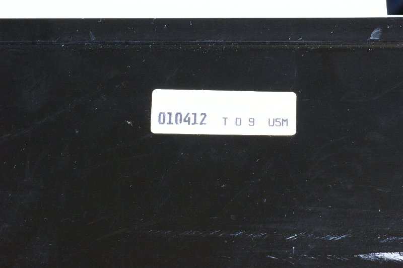 DSC02887.JPG - Serial number.