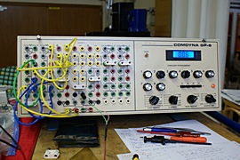 Comdyna GP-6 analog computer: oscillation
